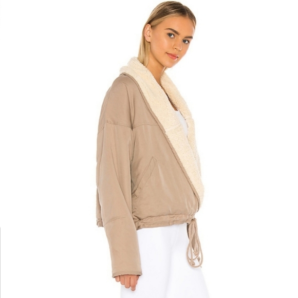 *Pics Updated!*🎉🎊HP 11/22🎉🎊FP Movement Mix it Up Mix it Up Reversible Jacket - Picture 15 of 16